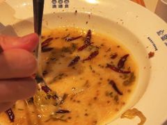 -渔语鱼酸菜鱼新川菜(来福士店)