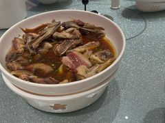 -新天明砂锅鱼头煲