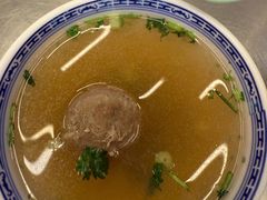 -潮界(LU·ONE凯德晶萃广场店)