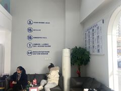-美酷口腔牙齿矫正(江桥万达店)