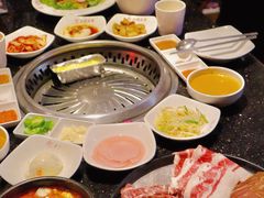 -木槿花韩式炭烤·熟成肉工坊(孙文东路店)