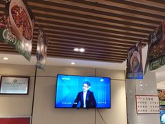 -有红鸡毛店·川菜(建设路店)