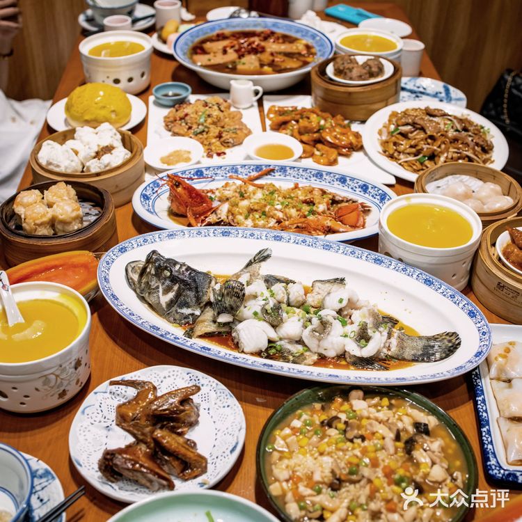 青岛茶餐厅 快带家人去吃点点心啦