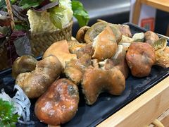 -一朵菌·野生菌探索家火锅(南亚店)