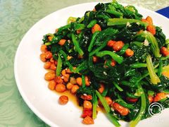 陈醋菠菜花生米-国庆烧麦馆