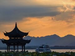 -杭州湖滨银泰in77