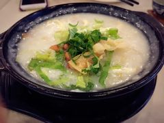 招牌顺德鱼生粥-点红点绿茗点居(客村店)