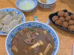 -门框胡同百年卤煮(鸟巢店)