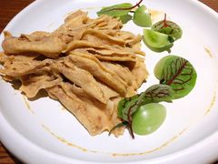 芥末鸭掌-小大董·烤鸭(王府井apm店)