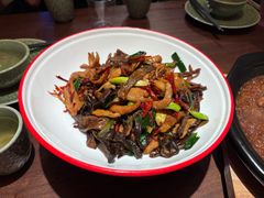 -破三川·新川菜(静安大融城店)