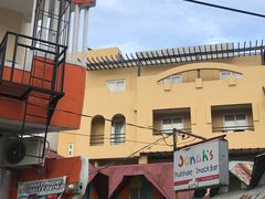 -Jonah's Fruit Shake & Snack Bar