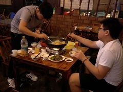 -富正毅三下锅·湘西韵味(天门山索道店)