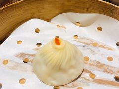 活拆蟹黄小笼包-成隆行·蟹王府(九江路店)