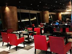 大堂-绿地万豪酒店-城市节奏餐厅