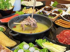-汤宴·参须肚包鸡(南京路店)