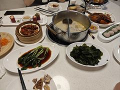 -煲王粤菜餐厅(中侨中心店)