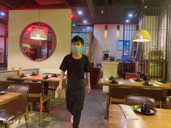 大堂-湘里乡亲甲王二老店