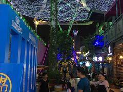 -时尚mego商业广场