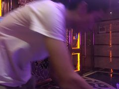 -音皇乐友汇量贩式KTV