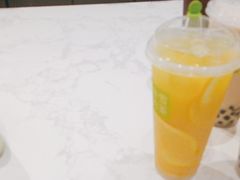 -奈雪的茶(优特汇店)