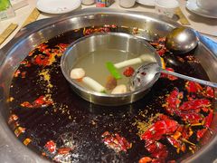 -九尺赵老四鲜鹅肠火锅