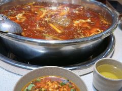 -肖肖酸萝卜鱼火锅(总店)