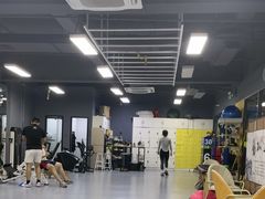 -天型健身工作室(大学城店)