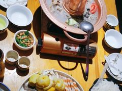 -民食香·腊排骨野生菌美食(木府店)