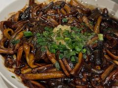本帮响油鳝丝-乾隆美食·本帮菜(黄河路店)