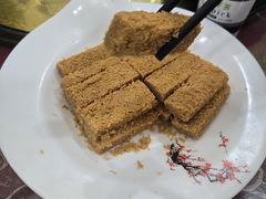 -湖南人家湘菜馆(镇江路店)