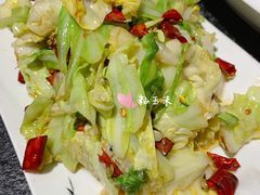 火爆大头菜-青麻椒川菜小馆(群力新苑店)