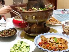 -鲁小三·大骨自助(金山总店)