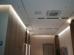 -雅宜酒店(广州黄埔大沙东地铁站店)