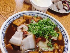 卤煮火烧-门框胡同百年卤煮(新街口店)