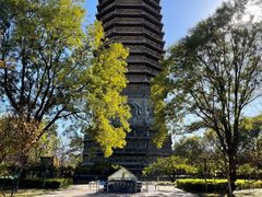 -玲珑塔公园