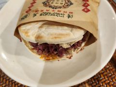 酱牛肉肉夹膜-毅祥斋老孙家泡馍(北院门鼓楼店)