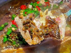 -令狐冲·炭烤活鱼(宝龙店)