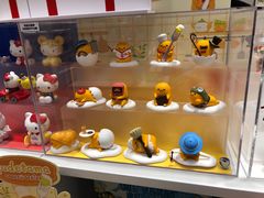 -泡泡玛特POPMART(蓝色港湾店)