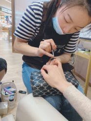 -吉吉靓甲美睫