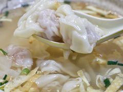 小馄饨-黄阿姨锅贴大王(万航渡路店)