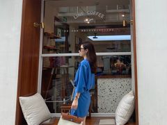 -Line 咖啡(石厦花园店)