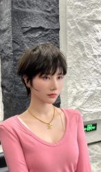 -TOP HAIR SALON