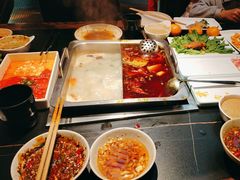 -福禄娃一家人火锅(上地店)