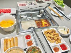 -海底捞火锅(宝龙广场夜宵主题店)