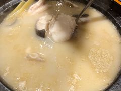 大砂锅炖鱼头-丹江渔村(望京店)