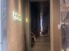 -wineapp葡萄酒餐吧(外滩金融中心店)