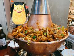 炭火销魂蛙锅-炉小二铜锅牛蛙•川湘菜(三里屯店)