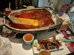 -江边城外烤全鱼(世茂广场店)