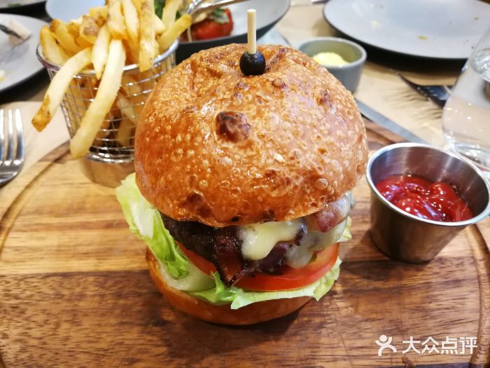 Bizou American Brasserie(太古广场店)图片