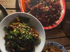 -柴窝堡22号辣子鸡·传承新疆菜